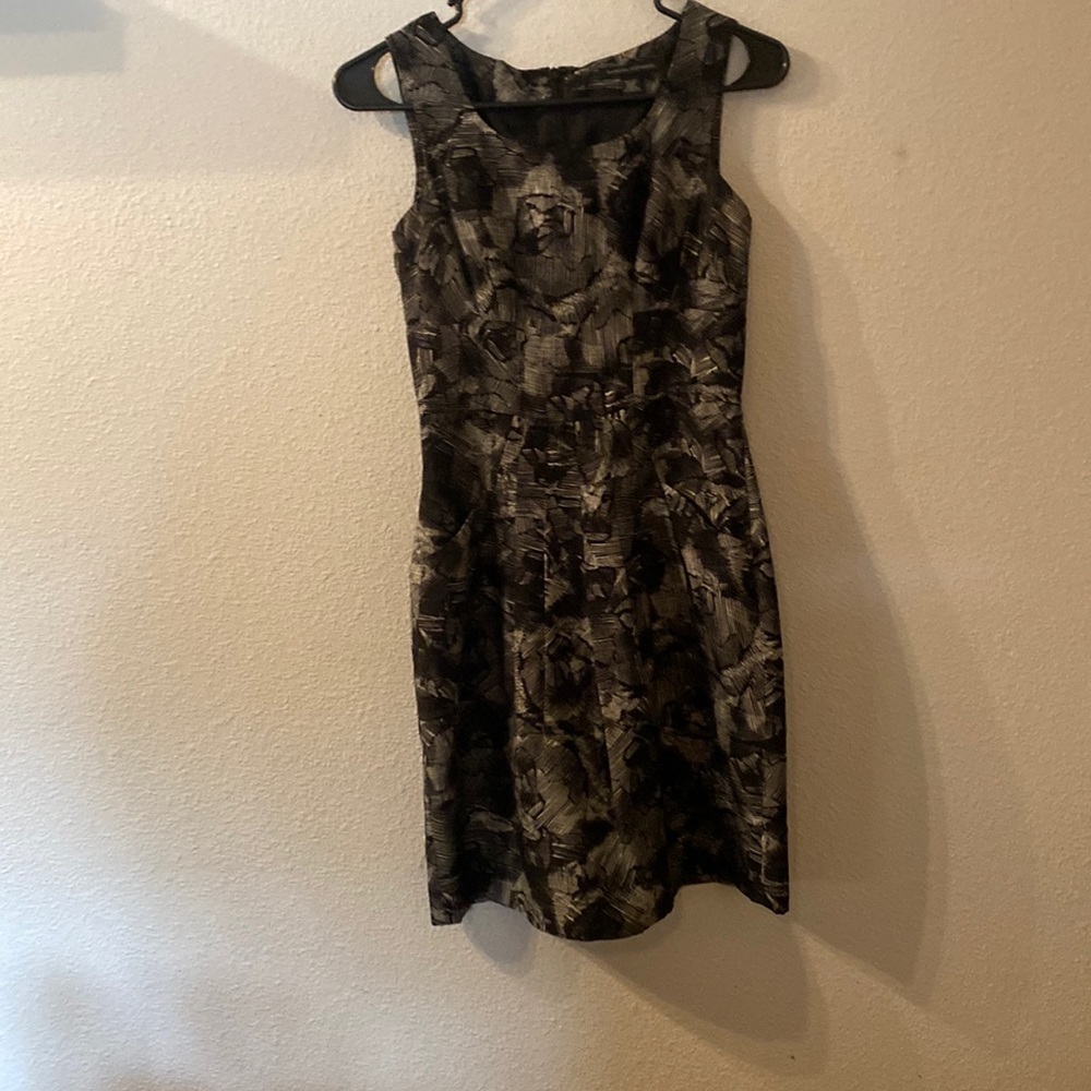 Banana Republic floral dress with pockets size 00P